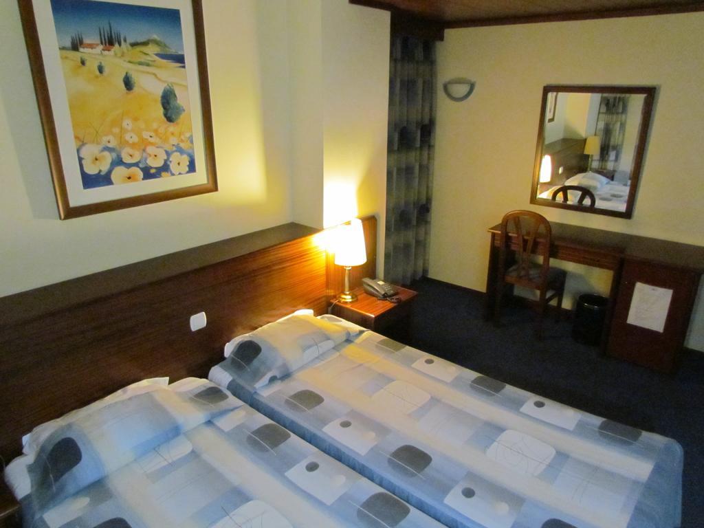 Hotel A.S. São João da Madeira Room photo